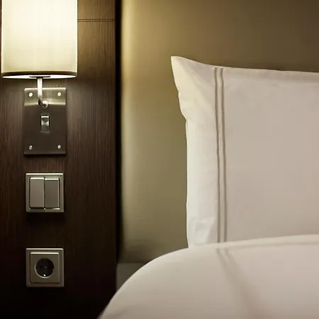 Premier Zentrum Otel 3*